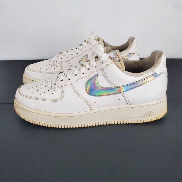 Nike Air Force 1 Low Shoes Womens Size 10 White Iridescent Swoosh CI1646-100 - Picture 1 of 10